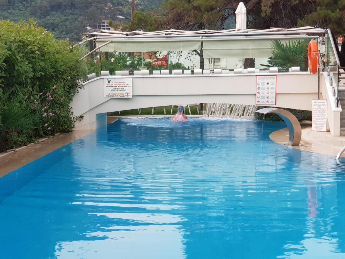 Hatzoudis Luxury Suites Chrysi Ammoudia Exterior photo