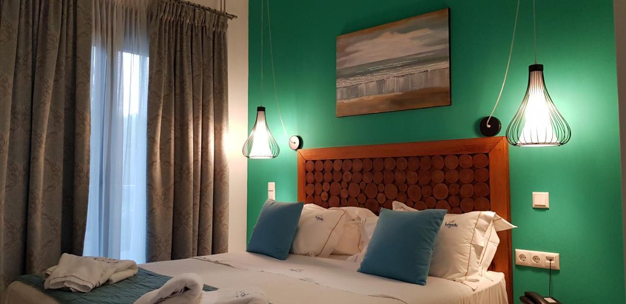 Hatzoudis Luxury Suites Chrysi Ammoudia Exterior photo